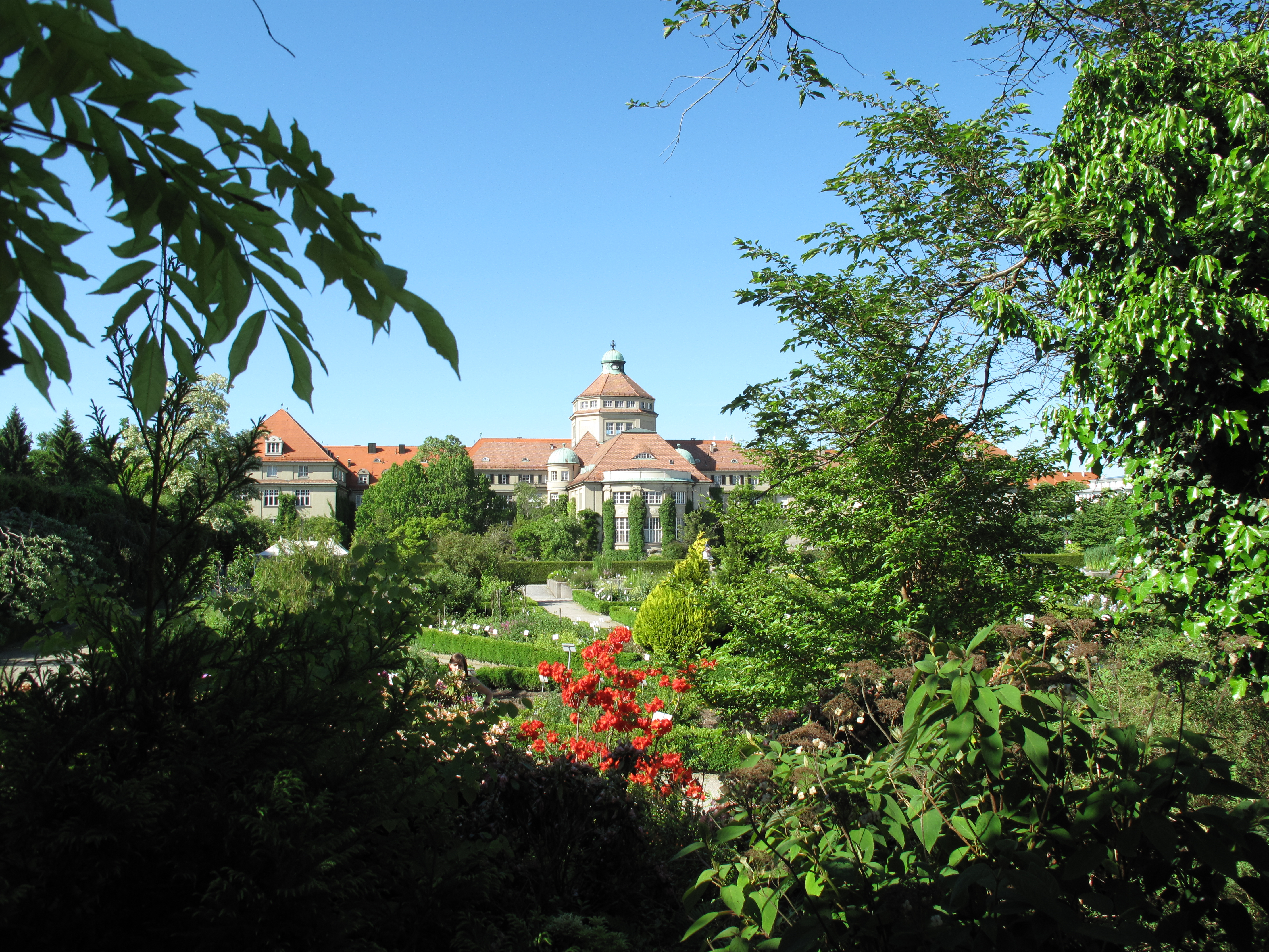 Botanischer_Garten_Hauptgebäude3