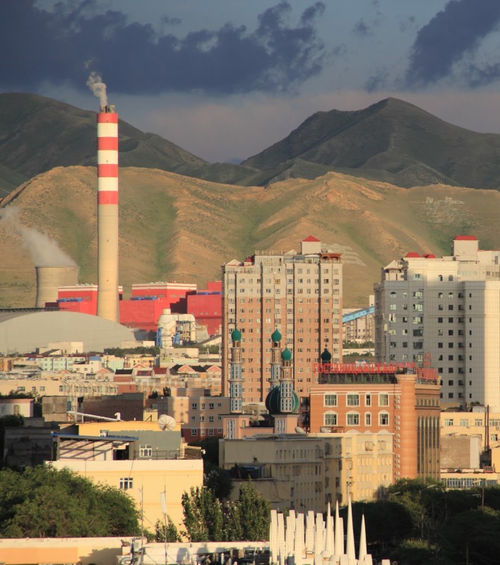 city_building_cloud_mountain_urumqi_factory-1217749