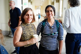 Freigeist fellow Francesca Mezzenzana (left) with doctoral candidate María del Pilar Peralta Ardila (right).