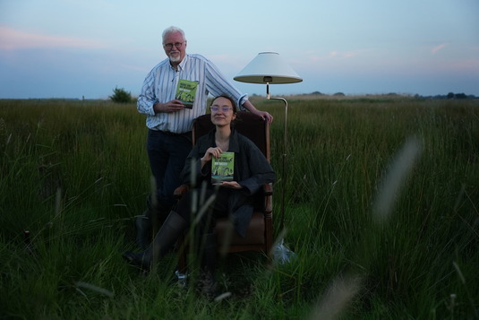 Swantje Furtak and Hans Joosten with their new book.