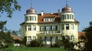 The Landhaus on the Herrmannsdorfer farm.