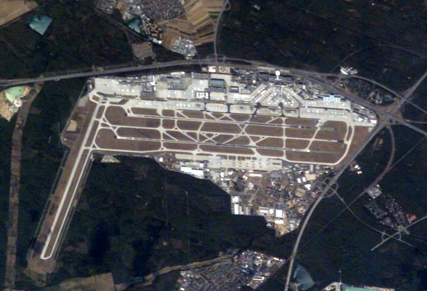 Frankfurt International Airport (Nasa, 2003)